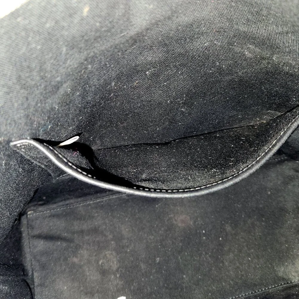 MCM Metallic Visetos Medium Hobo Bag Scooter Red - EUC - Picture 2 of 9